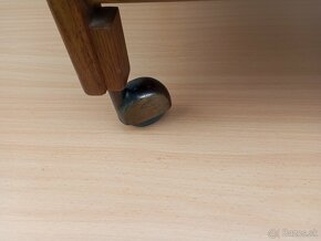 servírovací stolík - 7