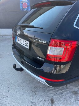 Škoda Octavia Combi SCOUT 2.0 TDI DSG 4x4 135kW - 7