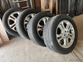 Pneu 255/55 R18 - 7