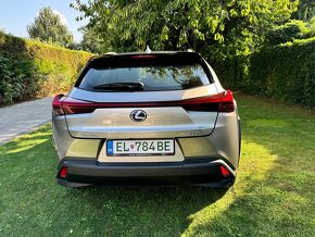 Lexus UX 300e elektro - 7