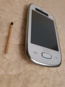 (nereaguje na dotyk, bez batérie) Samsung GALAXY GT-S5310 - 7