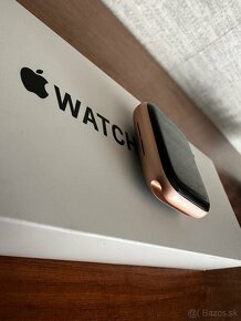 Apple Watch SE 44mm Gold - 7