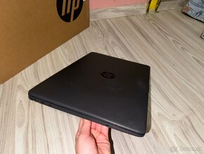 Notebook HP 250 G10 - 7