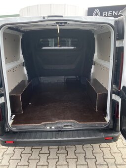 Renault Trafic L2H1P2 dCi 150 Extra dvojkabína - 7