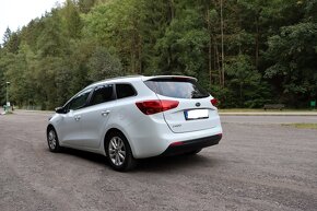 Predám KIA Ceed SW 1,4 D-CVVT - 7