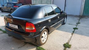 Opel Astra G 1.4 16V - 7