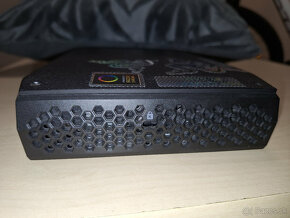 Mini PC Intel NUC Kit 8i7HNK2 - 7