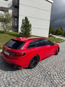 Audi RS4 COMPETITION MATRIX VIRTUAL Red/Black - 7