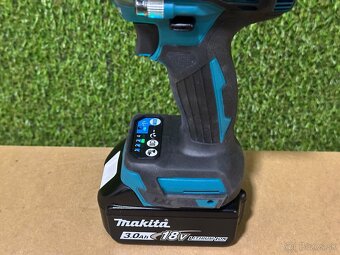 Makita DTW302 Aku rázový uťahovák 3/8" / Li-ion / 18V - 7