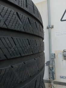 2+1 gratis 285/40R21 Celoročné pneumatiky Vredestein 2021 - 7