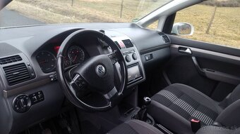 Volkswagen Touran 2.0TDI. - 7