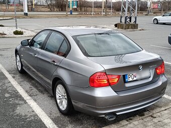 BMW 320d Xdrive LCI - 7