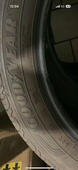 245/45 R19 Goodyear EfficientGrip Performance SUV - 7