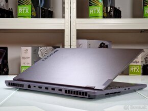 Herný notebook LEGION | WQHD 165Hz | i7-12700H | DDR5 - 7