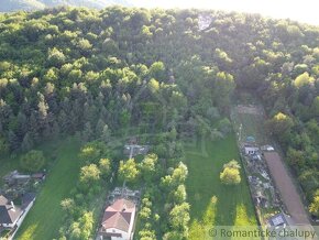 Pozemok vo vyhľadávanej lokalite v blízkosti Humenného - J - 7