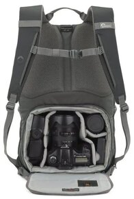 Predám fotobatoh Lowepro 22L AW - 7