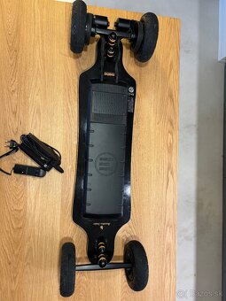 Predam elektricky longboard,skateboard Evolve - 7