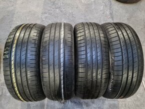 215/55r17 letné 4 ks GOODYEAR dezén 7,9-6,4 mm - 7