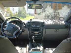 Kia Sorento 2,5 CrDi - 7