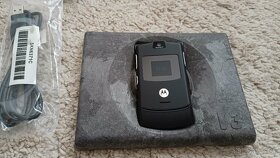 Motorola Razr V3 TOP - 7