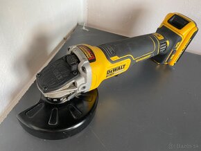 DeWALT DCG406N Aku bezuhlíková brúska XR (125mm/18V) - 7