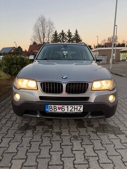 BMW x3 2.0 - 7