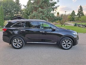 KIA SORENTO 2.2 CRDi Platinum A/T  4x4  7miestne - 7