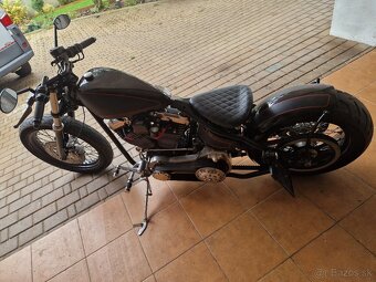 Novy Harley davidson Dyna - 7