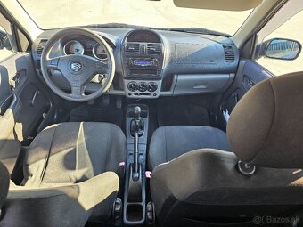 SUZUKI IGNIS  1.3 DOHC 16V Benzín  (63Kw) Rv2005 - 7