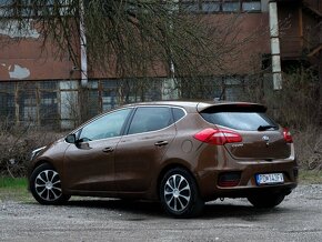 Kia Cee´d 1.4 CVVT Gold - 7