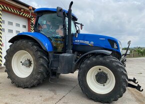 Kolesový traktor New Holland T 7.270 - 7