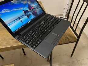 15.6"/Acer/Notebook/6GB RAM/256GB SSD/Intel HD Grafika 2GB - 7