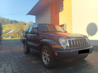 Predám Jeep Kj l 2,8 grdi rv2006 - 7