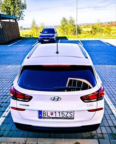 Hyundai i30 1,6 CRDI 2020 v Záruke + zimné pneumatiky - 7