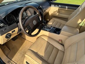 VW Touareg 2.5tdi 128kw 4x4 - 7