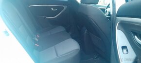 Predám hyundai i30  1.6 diesel r.v.  2013 - 7