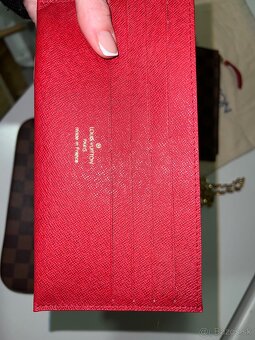 Luis Vuitton Pochette Felicie Crossbody  Cerise Red Interior - 7