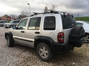 Rozpredám: Jeep Cherokee KJ 2.8 Crd, 2.5 Crd, 4x4, Automat, - 7