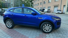 Jaguar E-Pace 2.0 I4 Standard AWD A/T - 7