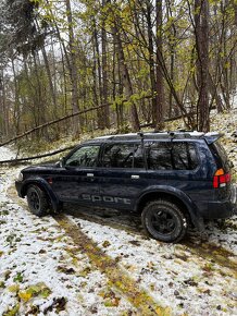 MITSUBISHI PAJERO SPORT 3.0 - 7