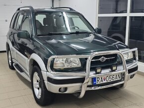 Suzuki Vitara 2.5 V6 - 7