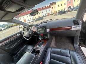 Volkswagen Touareg 5.0tdi v10 4x4 ťažné - 7