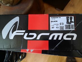 FORMA TERRAIN TX 
BLACK - 7