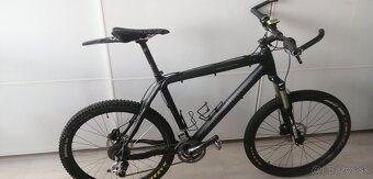 Predám karbónový horský bicykel XL v TOP stave - 7