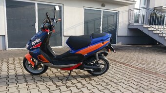 Predám skúter Aprilia SR 50/70 - 7