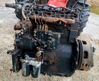 PREDAM MOTOR TRAKTOR ZETOR,AJ PO CASTIACH NA DIELY - 7