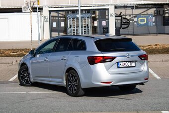 Toyota Avensis Combi 2.0 D-4D S S Active - 7