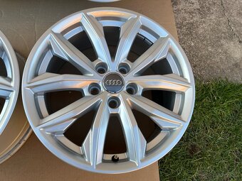 R17 orig. Alu disky 5x112 Audi Q5 - 7