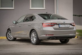 Škoda Superb 2.0 TSI 4x4 Style DSG - 7