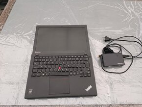 Notebook LENOVO THINKPAD X240 / SSD 240GB / 8GB RAM / i5 - 7